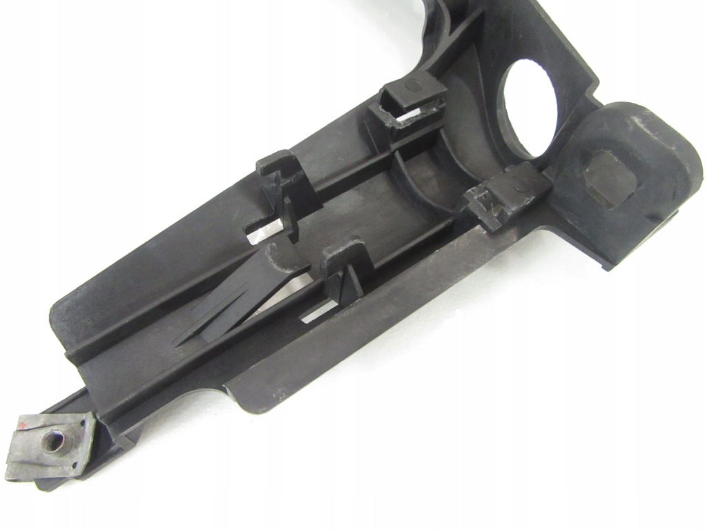 Кронштейн направляющая кронштейн лампы левый перед bmw e46 1301073017 Оригинал