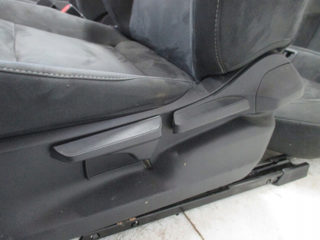 фото №11, Оббивка сидіння alcantara lexus ux 19r