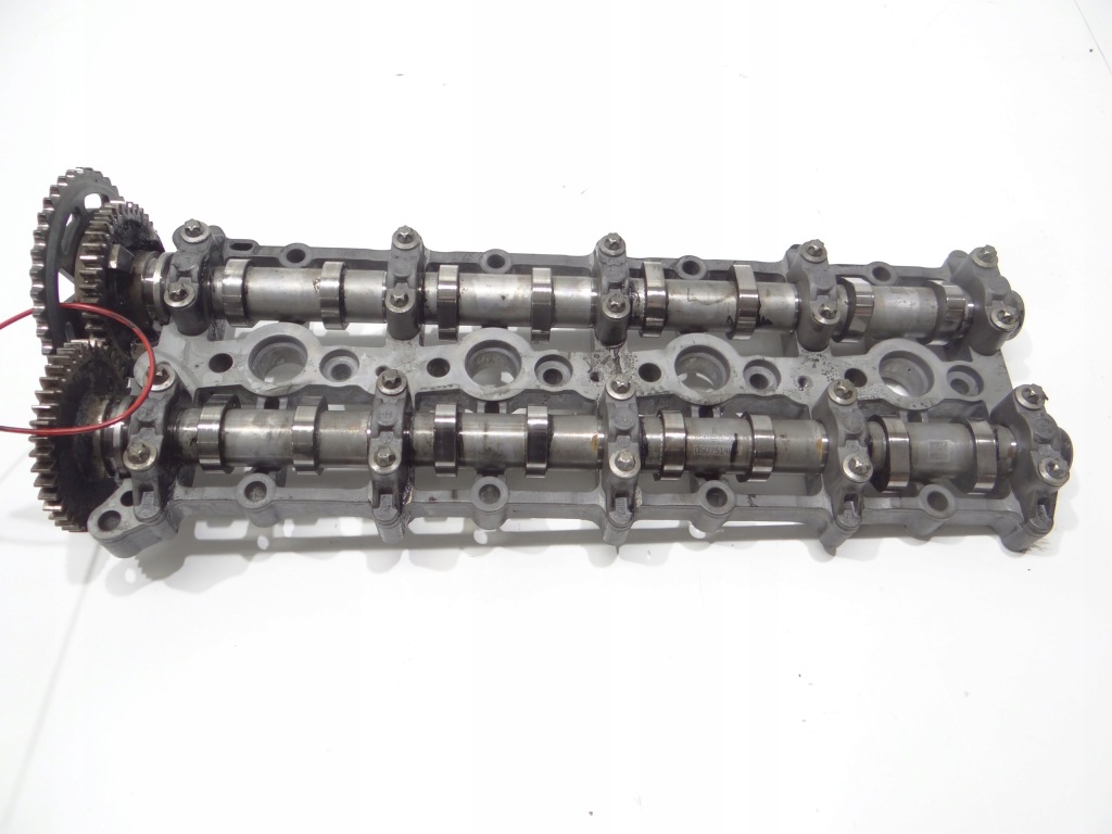 фото №1, Валы распределительного вала bmw x1 f48 8570145