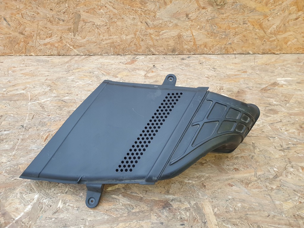 фото №1, Audi q5 8r воздухозаборник воздуха труба 8r0129618j 8r0129739a