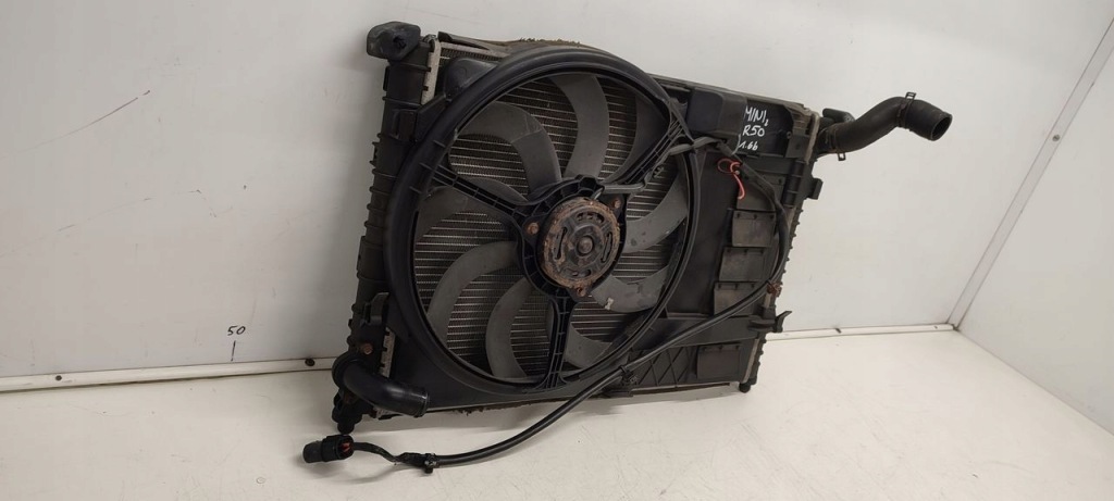 Радиатор вентилятор mini cooper r50 1,6 Оригинал