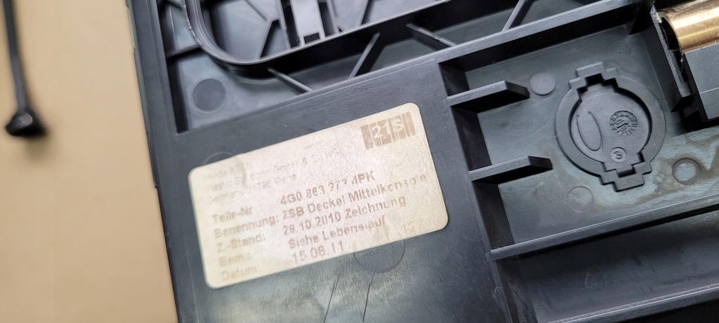 фото №10, A6 c7 4g захист кришка попільнички перед 4g0863273 1nk a7 4g