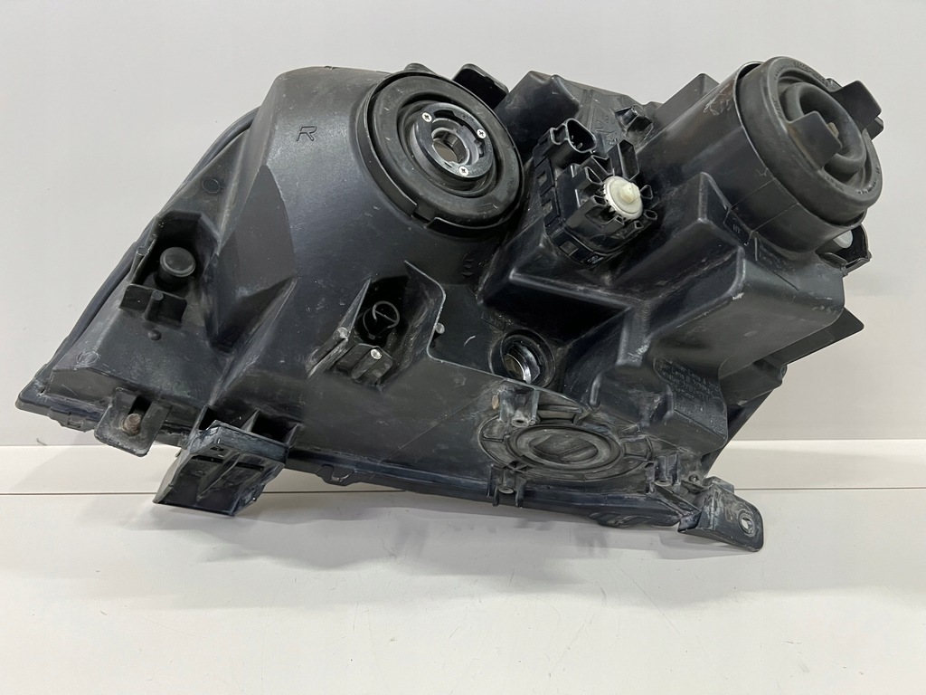 фото №10, Лампа передняя правая suzuki grand vitara ii линза