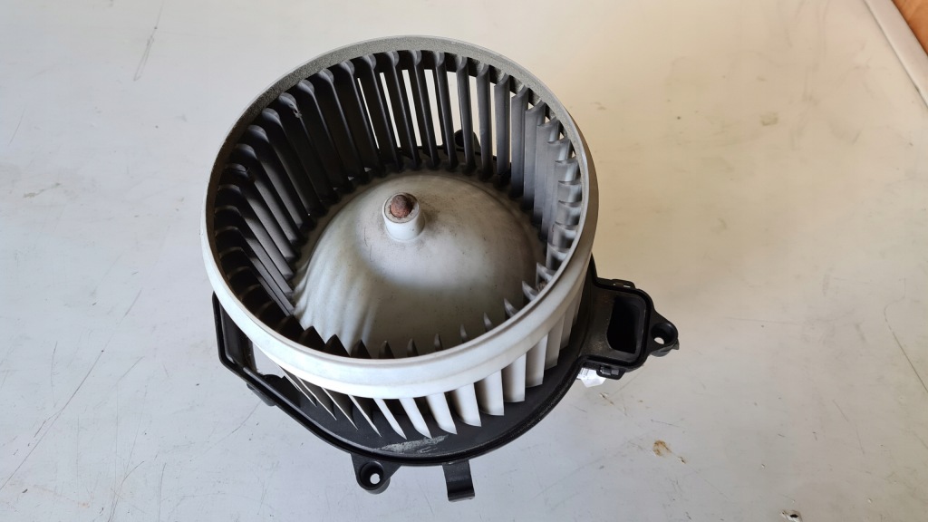 фото №2, Повітродувка салону вентилятор c4 grand picasso eu.