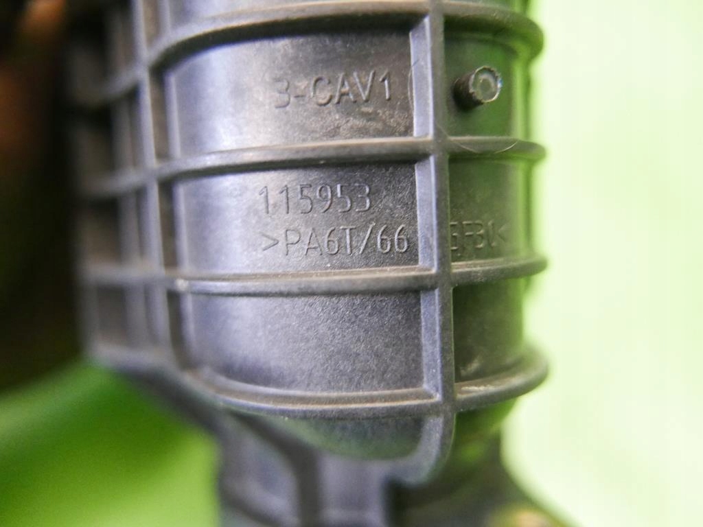 фото №8, Шланг труба повітрозабірник турбіни peugeot 208 i 1.4 hdi