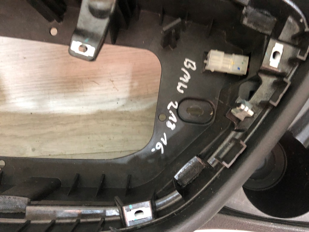 фото №6, Bmw 2 f46 туннель средний