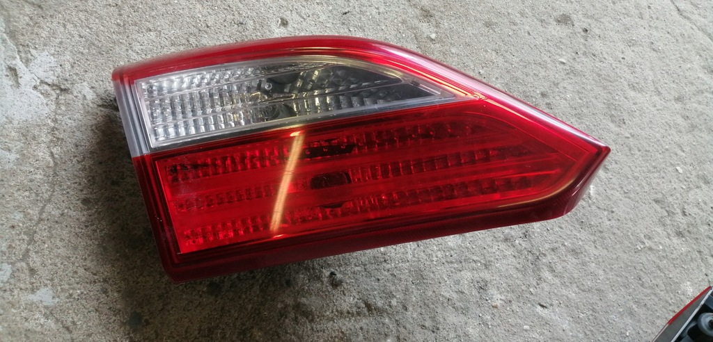 фото №1, Hyundai i30 ii kombi лампа левый задняя