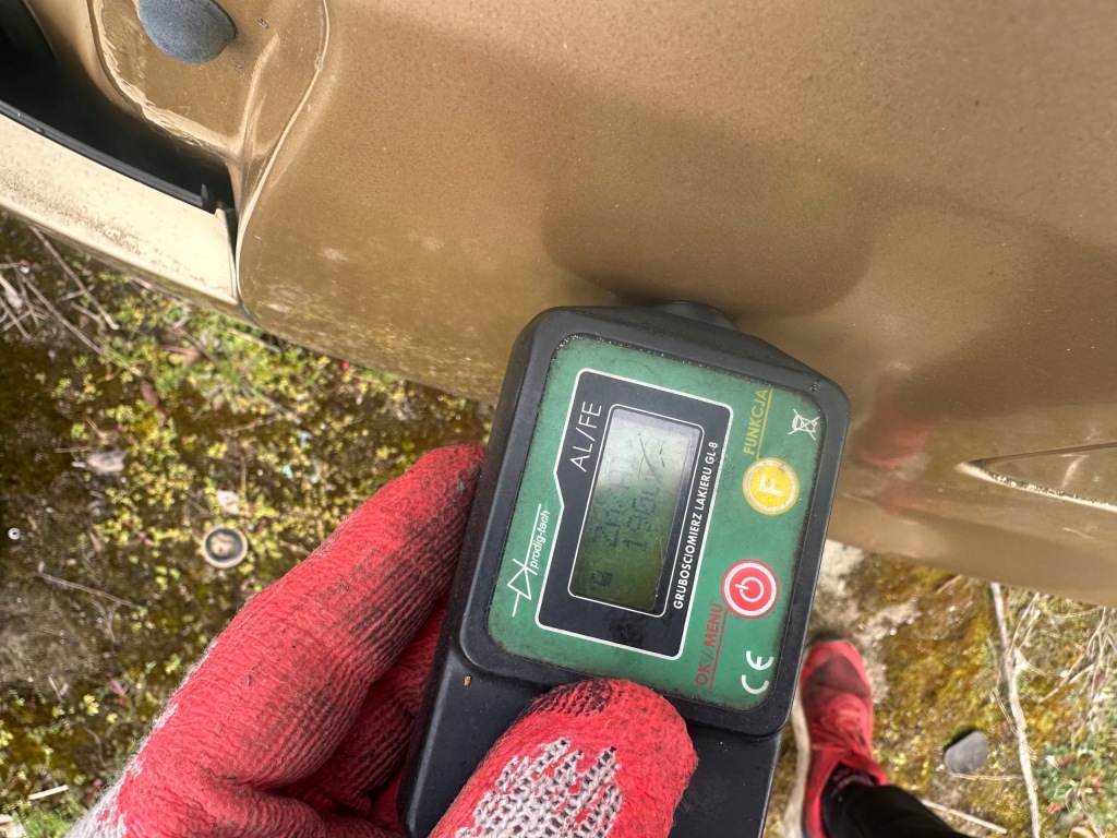 Купить Крыло  правый  задняя audi a4 b6 кабриолет  ly1s lubelskie отсутствует ржавчина