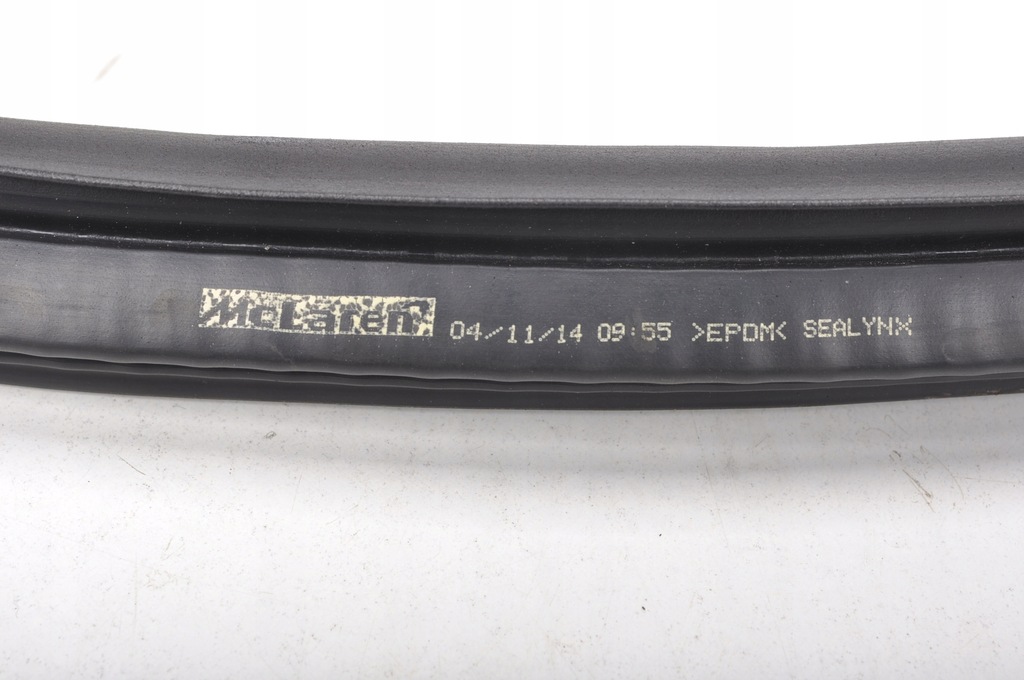 фото №4, Mclaren 650s прокладка дверь левый перед