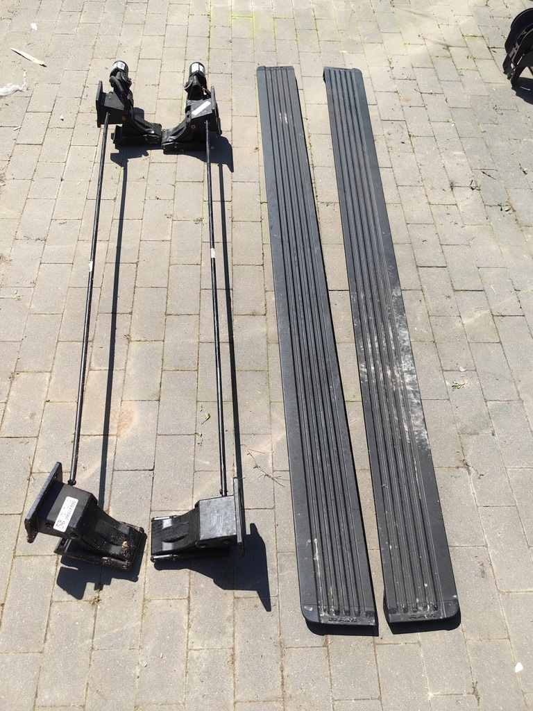 фото №1, Dodge ram 2019 подножка порог левый электрический оригинальный kpl,