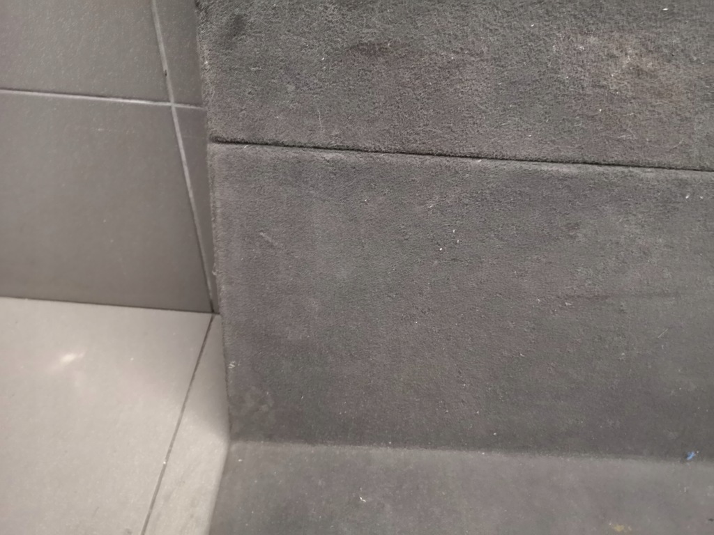 фото №9, Підлога багажника audi a4 b6 avant 8e9861529a