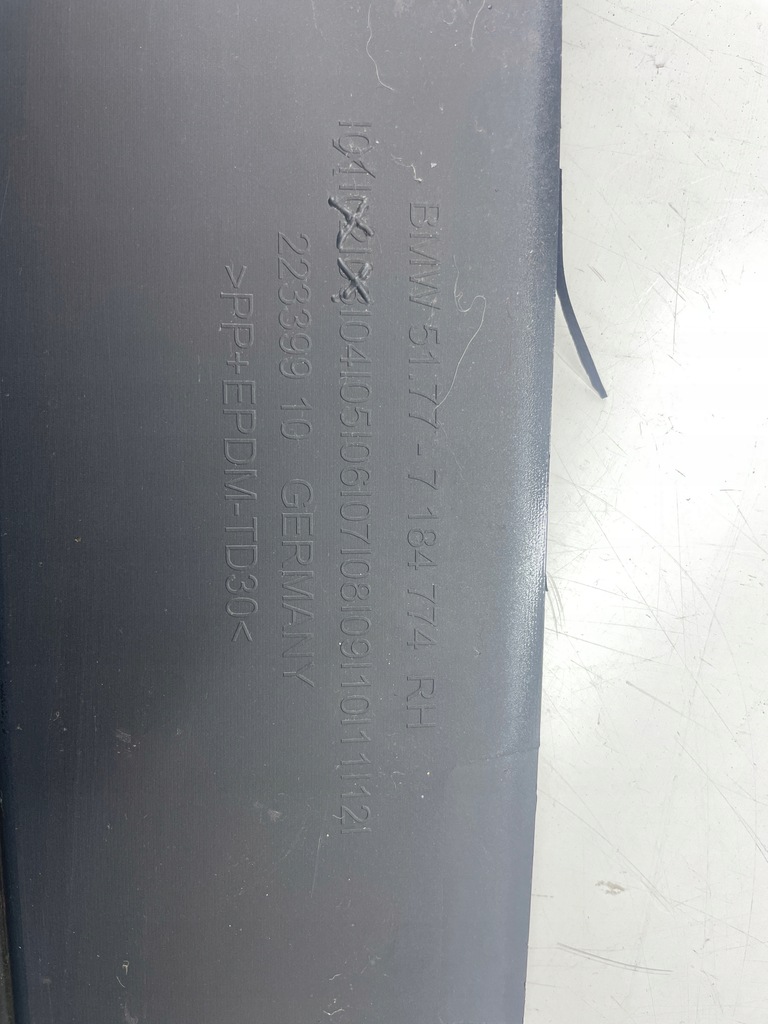 фото №14, Молдинг накладка порог правая bmw 5 v f10 7184774