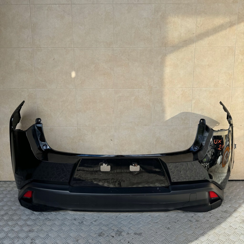 фото №1, Бампер задний kompletny lexus ux 250h hybrid 2021 rok