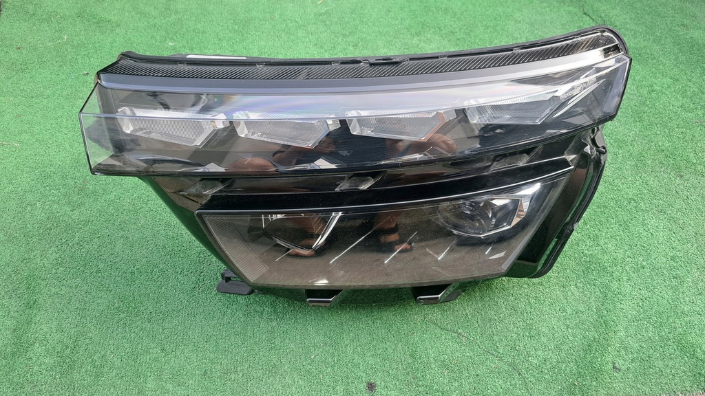 фото №1, Skoda kamiq 658 full led лампа передня kpl