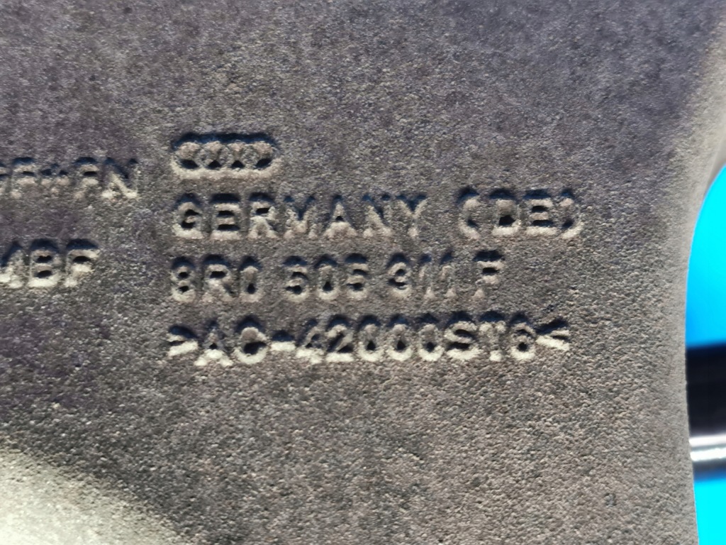 Audi a6 c7 поворотный кулак левый задний  рычаги приводной вал Киев