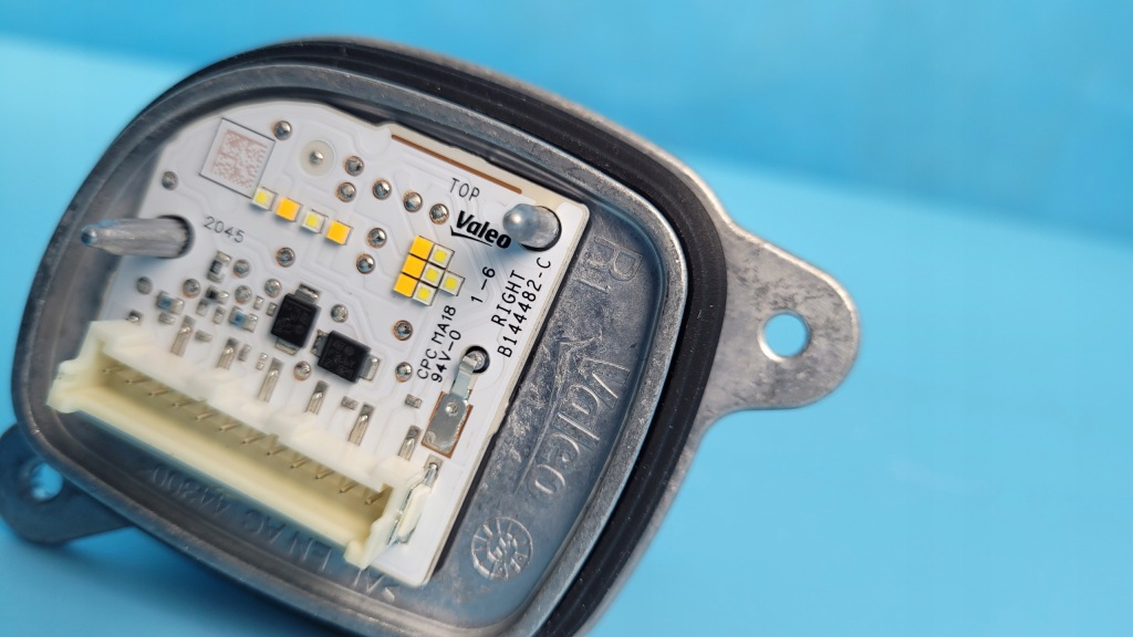 Opel corsa f 23r блок розжига модуль фары led правый  90195126c22 с Разборки