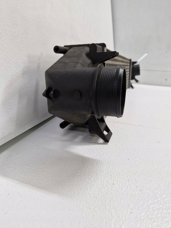 фото №10, Volvo xc70 ii v70 iii s80 ii s60 ii 2.4 d5 радиатор воздуха интеркулер