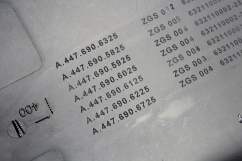 Другое запчасти внутреннее mercedes-benz vito фургон w447 a4476906325 с Разборки