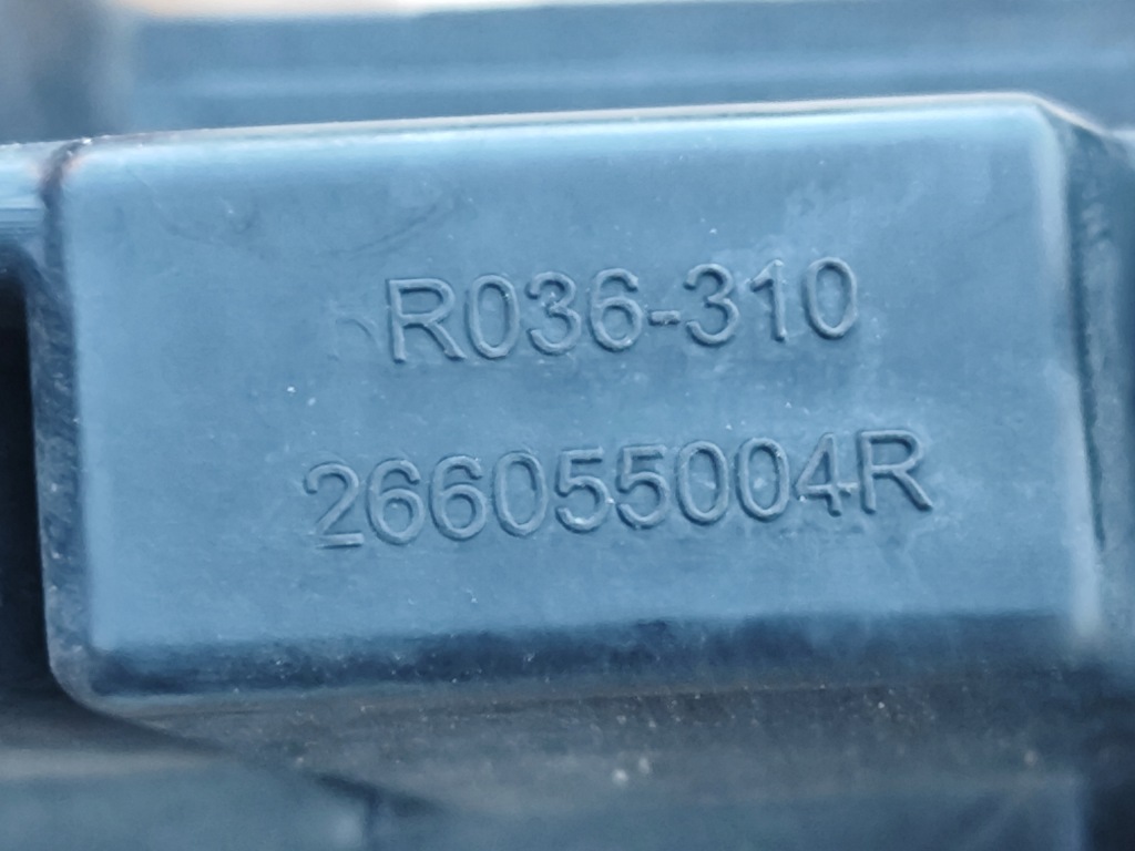 Renault scenic 3 рестайлінг  fl 13-16 ліхтар led drl лівий перед бампера Недорого