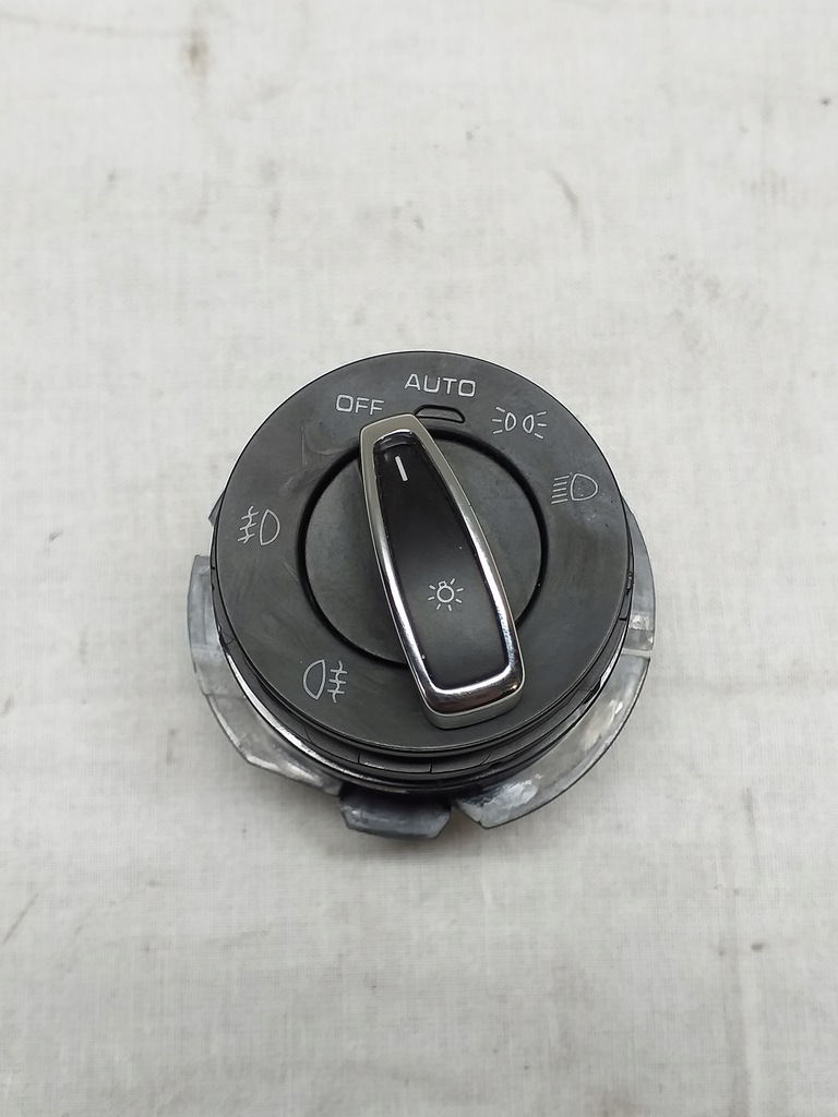 фото №1, Porsche macan 95b панель вимикач світла