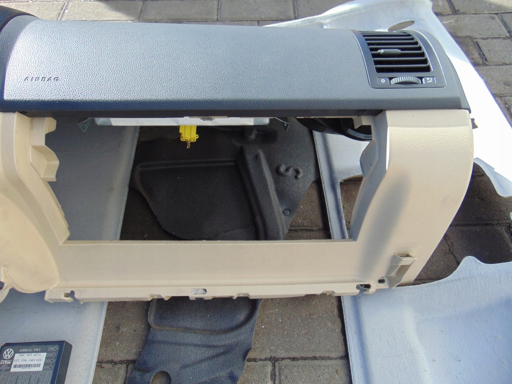 фото №7, Набор подушка безопасности консоль приборная панель ремни vw polo 9n панель фары