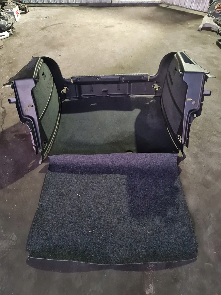 фото №1, Оббивка багажника audi a3 8l fl 3d czarna