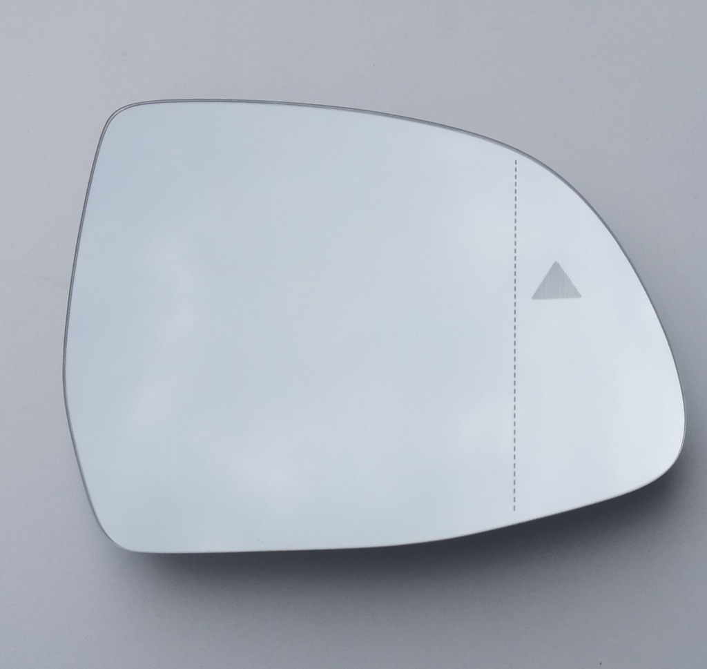 фото №1, Bmw x3 g01 x4 g02 x5 g05 вкладыш ассистент правый