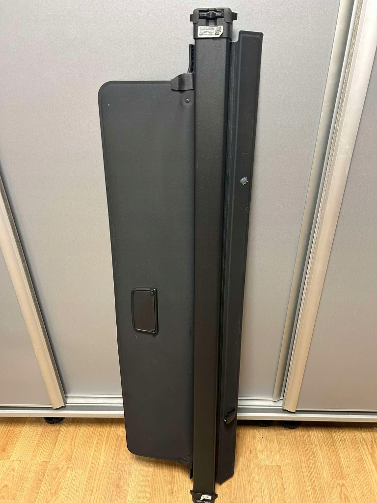 фото №1, Шторка багажника volvo xc60 ii 17- 32205899 оригінал