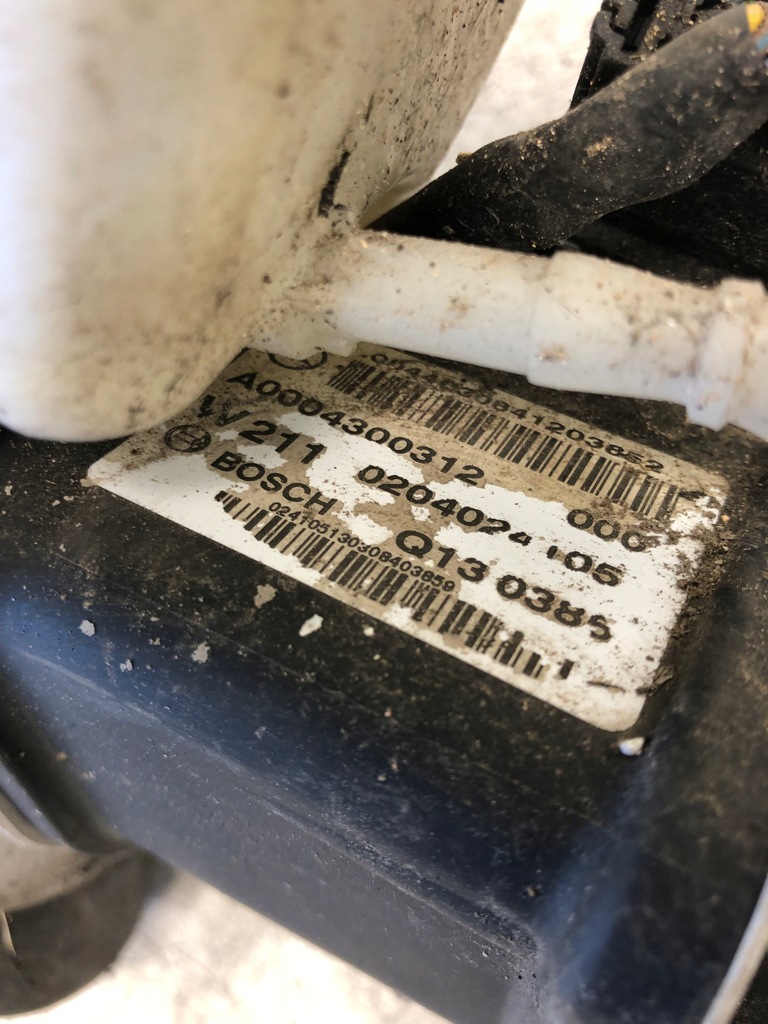 фото №5, Насос тормозная бачок mercedes w211