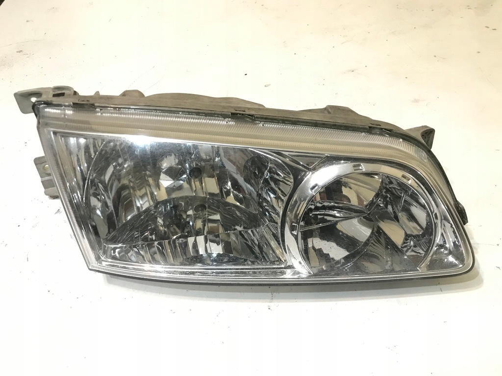 фото №1, Hyundai h1 99-08r starex лампа правая фара правый перед оригинал