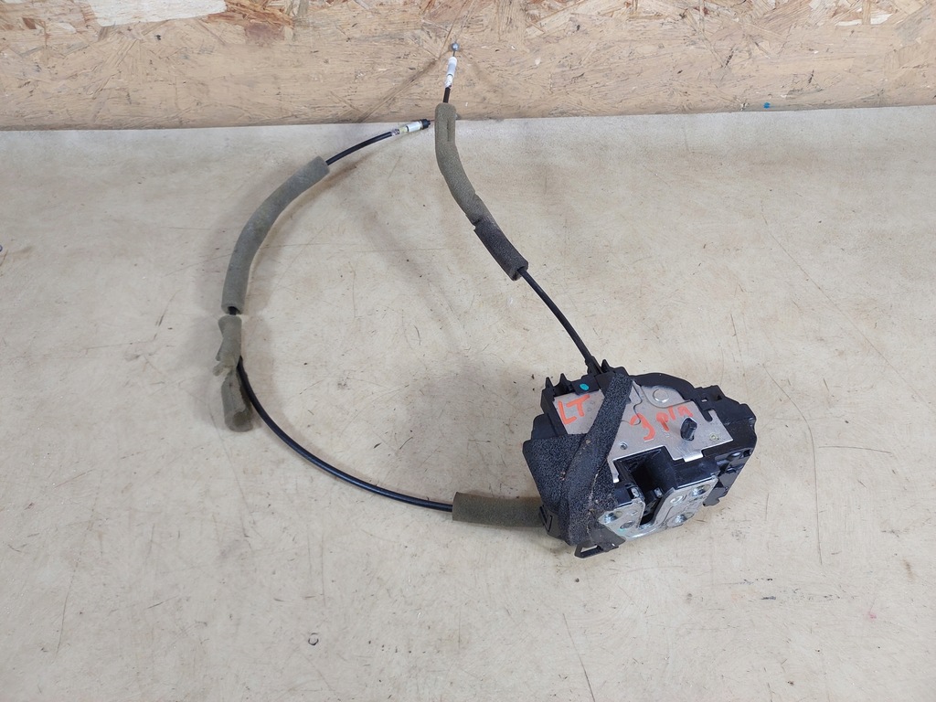 фото №1, Koleos i замок дверь левый задняя 3 pin 08-