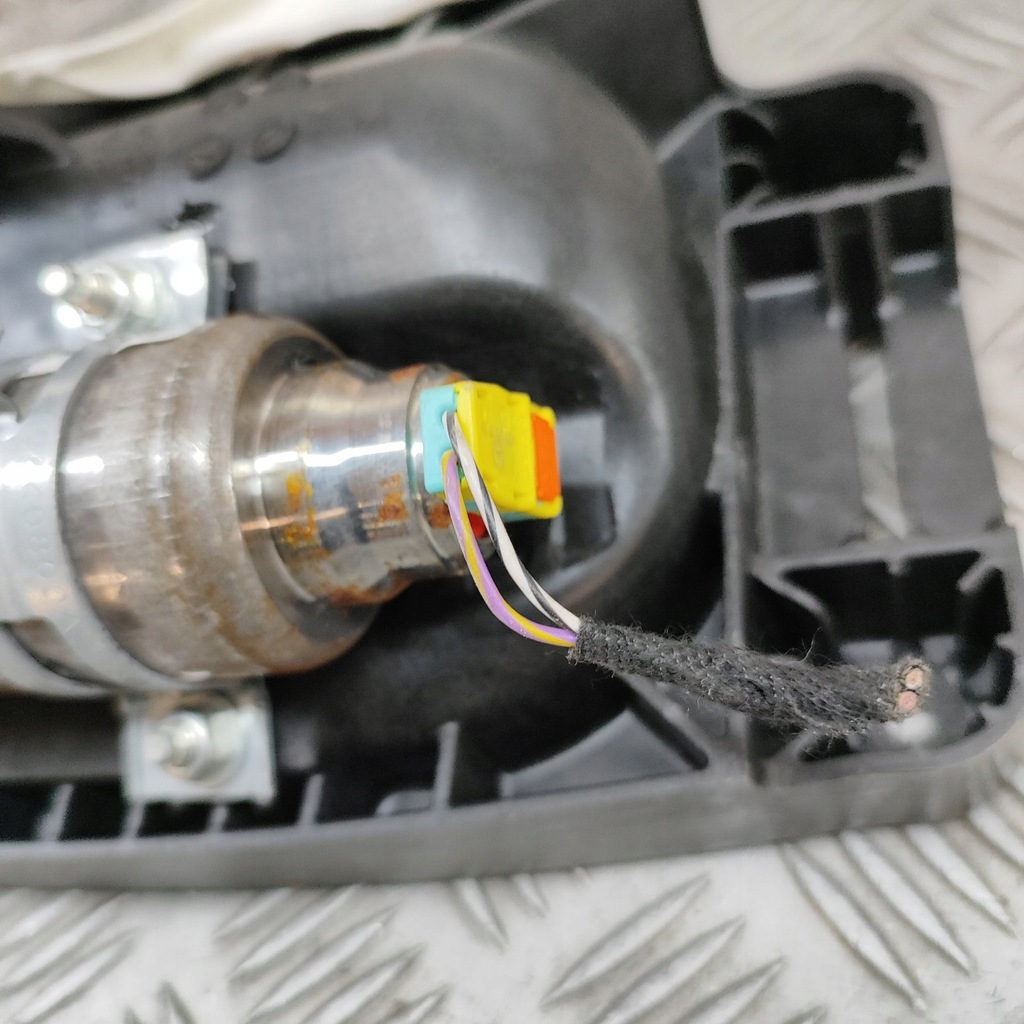 фото №5, Mercedes-benz cla c117 x117 w117 2016 подушка повітряна подушка безпеки пасажира