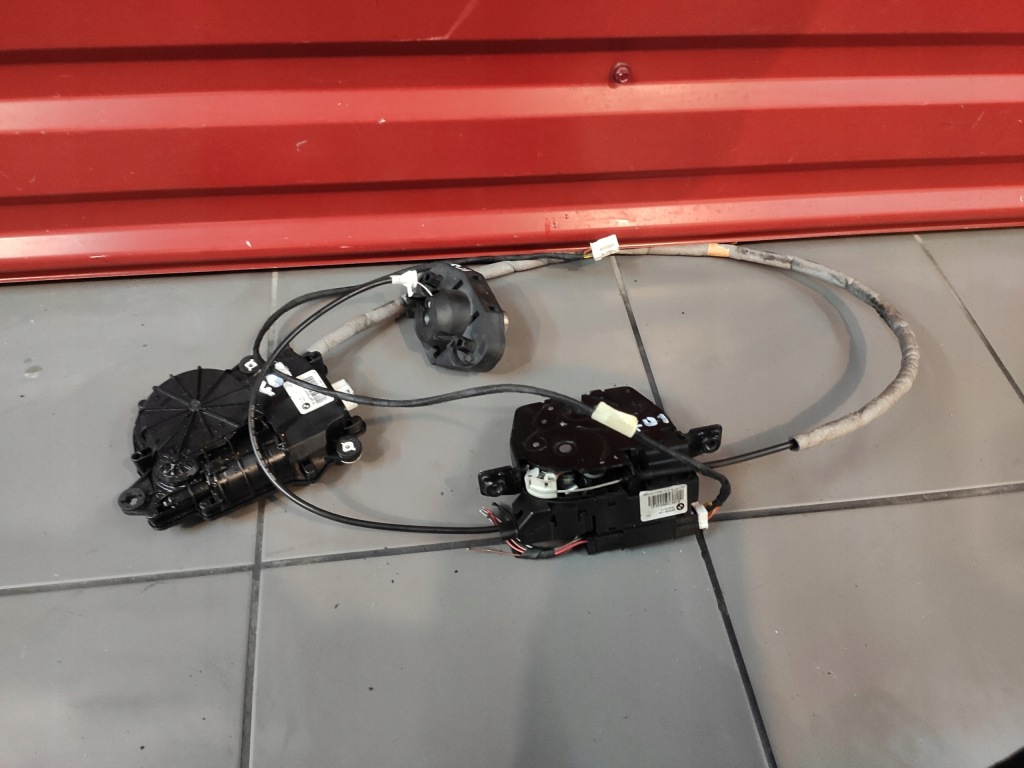 фото №1, Bmw 7 f01 f02 замок доводчик задний крышки багажника задняя 7191213