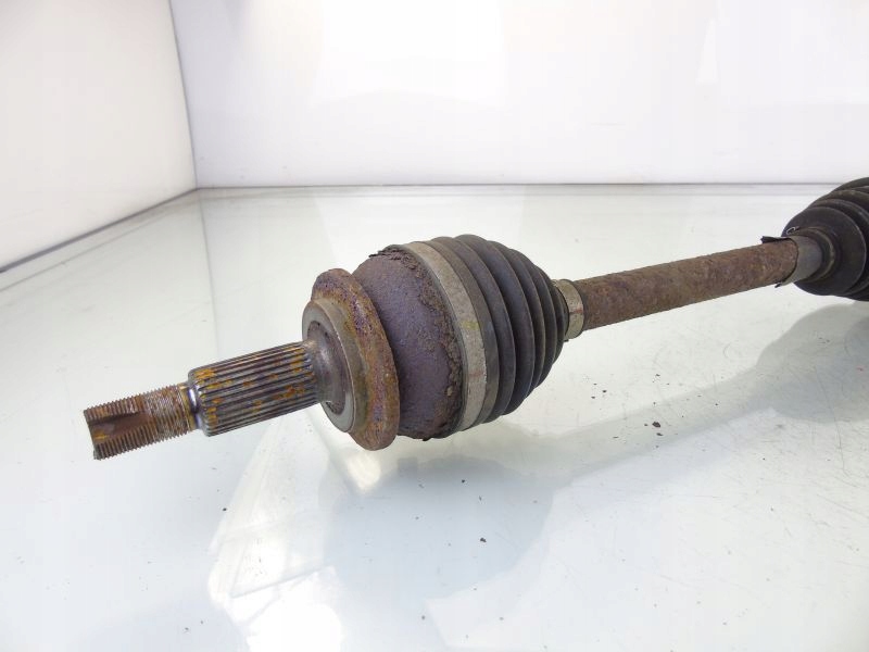 фото №2, Toyota verso 2.2 d4d привідний вал довга привідний вал 09-