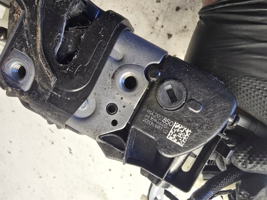 фото №6, Opel corsa f замок дверь левый перед europa 292850