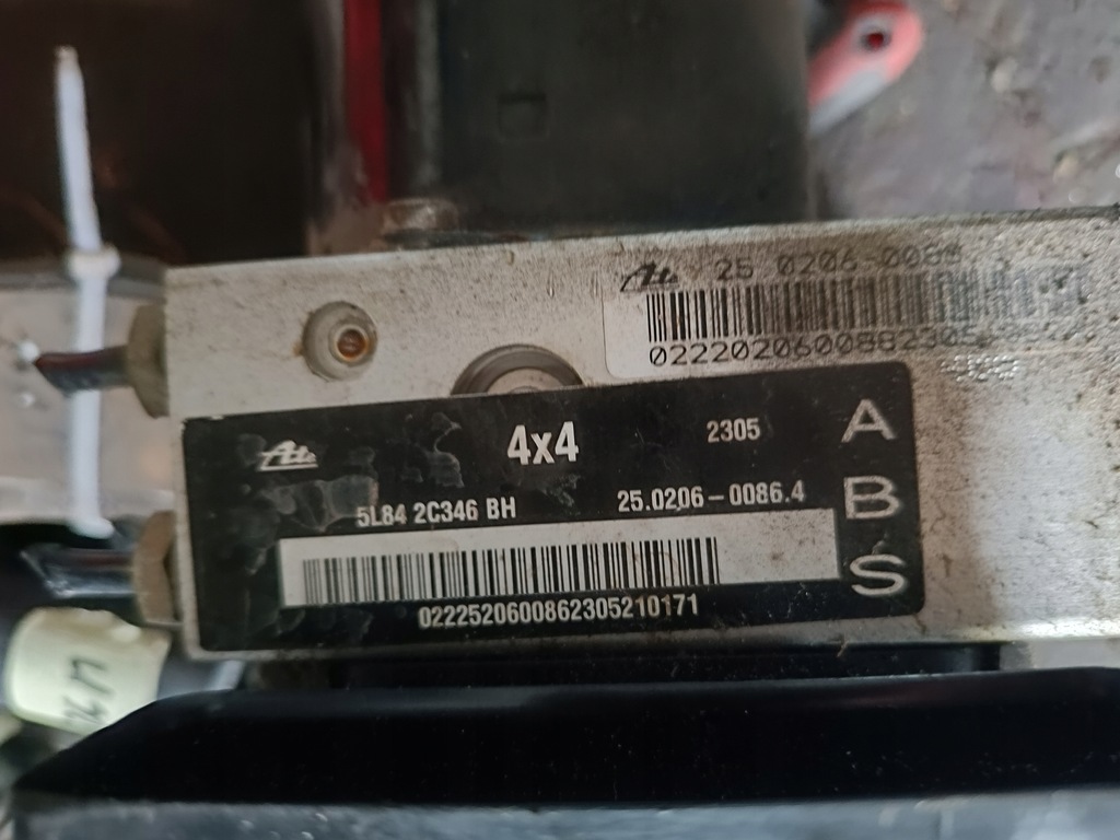 фото №1, Ford maverick ii насос abs 5l8t-2c219-bg