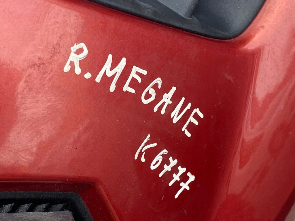 фото №8, Renault megane ii 1600cm3 2005 бампери хетчбек