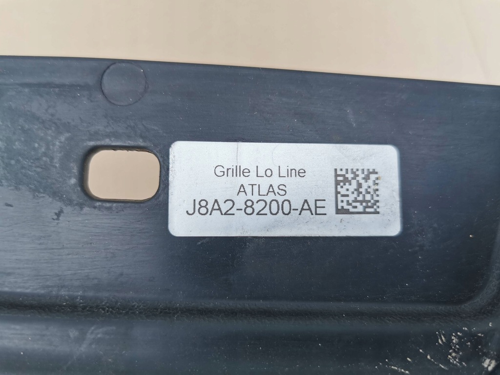 фото №11, Land range rover velar l560 17- решётка радиатора решётка радиатора b.ładny j8a2-8200-ae