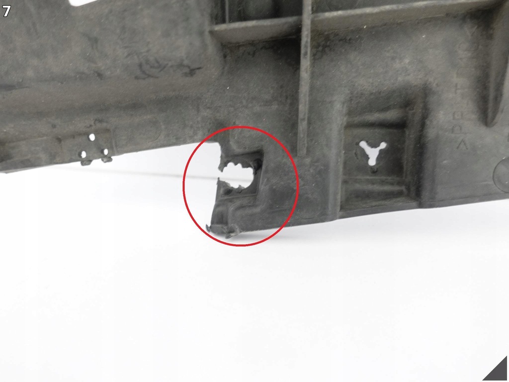 фото №8, Fiat doblo ii opel combo d верхній напрямна кронштейн w бампер перед