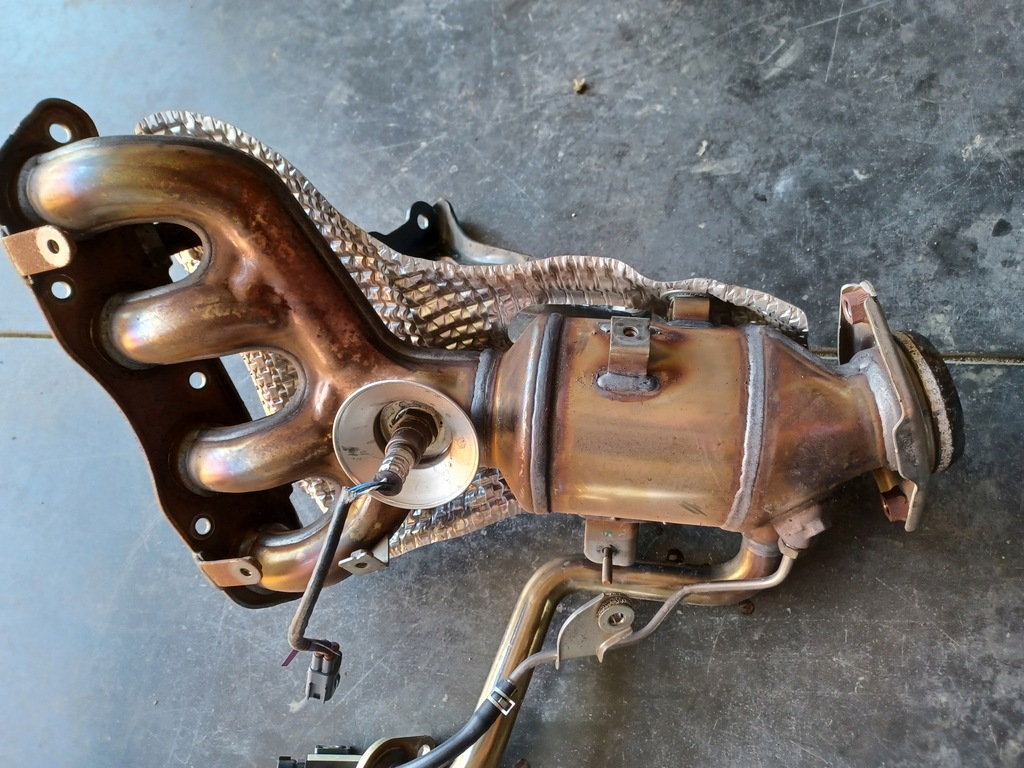 фото №1, Toyota chr prius каталізатор 1.8 e22u