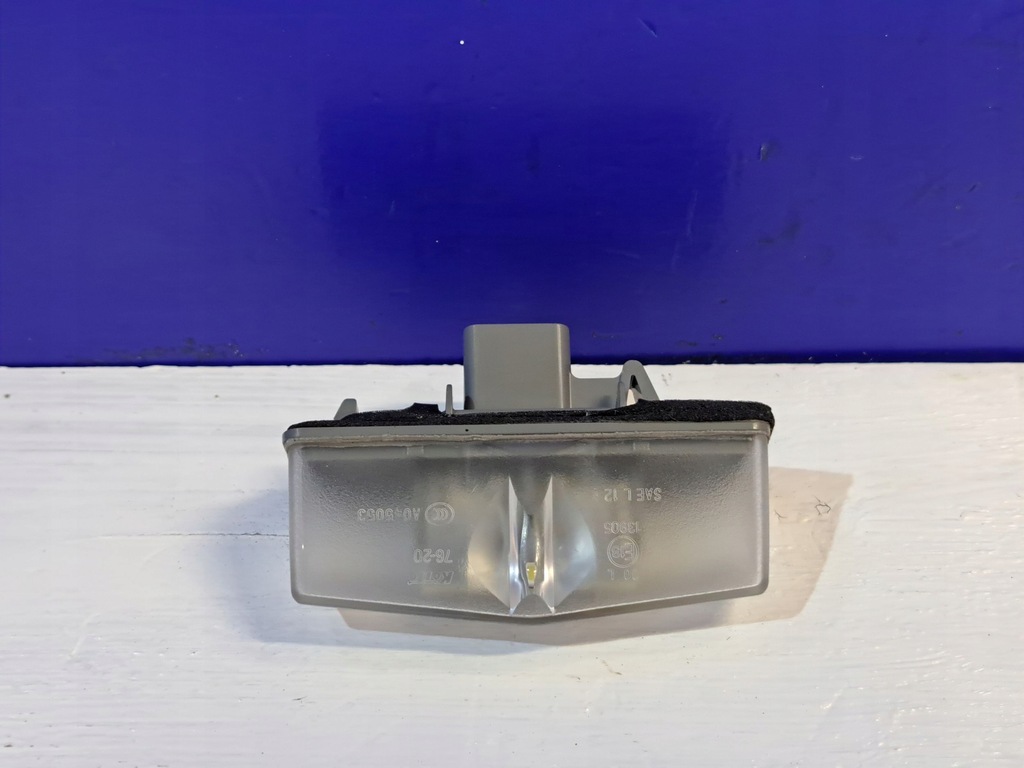 фото №1, Lexus rx 450h 2021 фонари номерного знака регистрационный