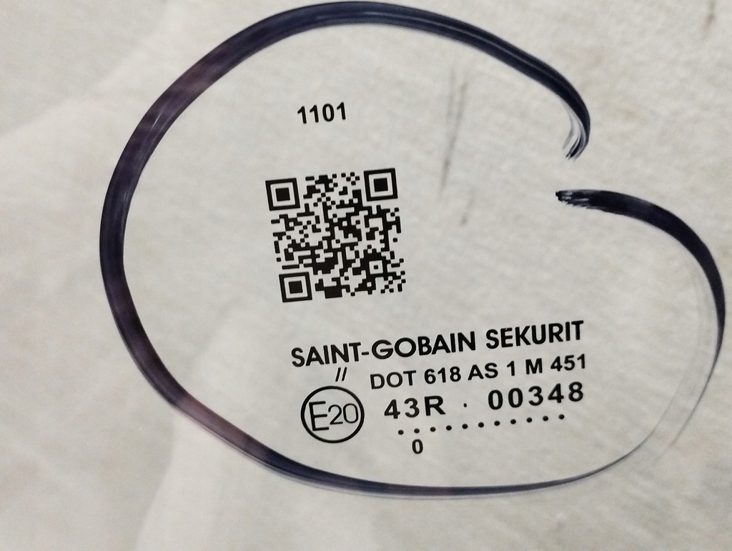 фото №2, Стекло передняя mini r56 2006-2014 датчик