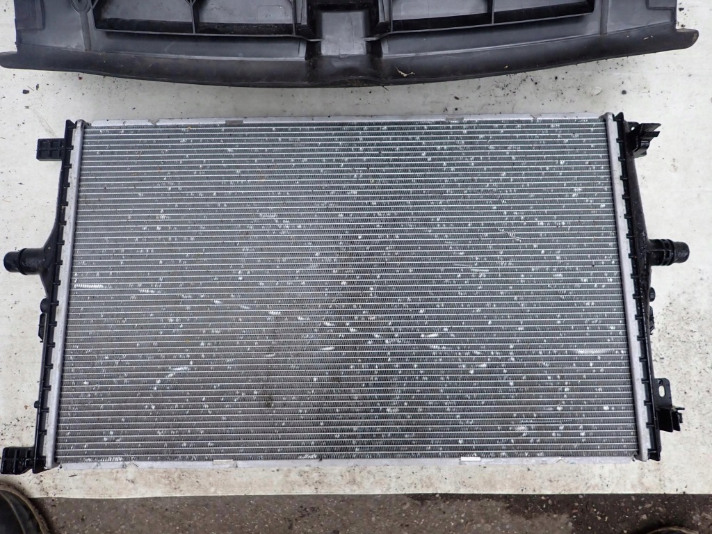 Tesla model y 20- підсилювач впуск радіатор вентилятор вентилятор Зі Шроту