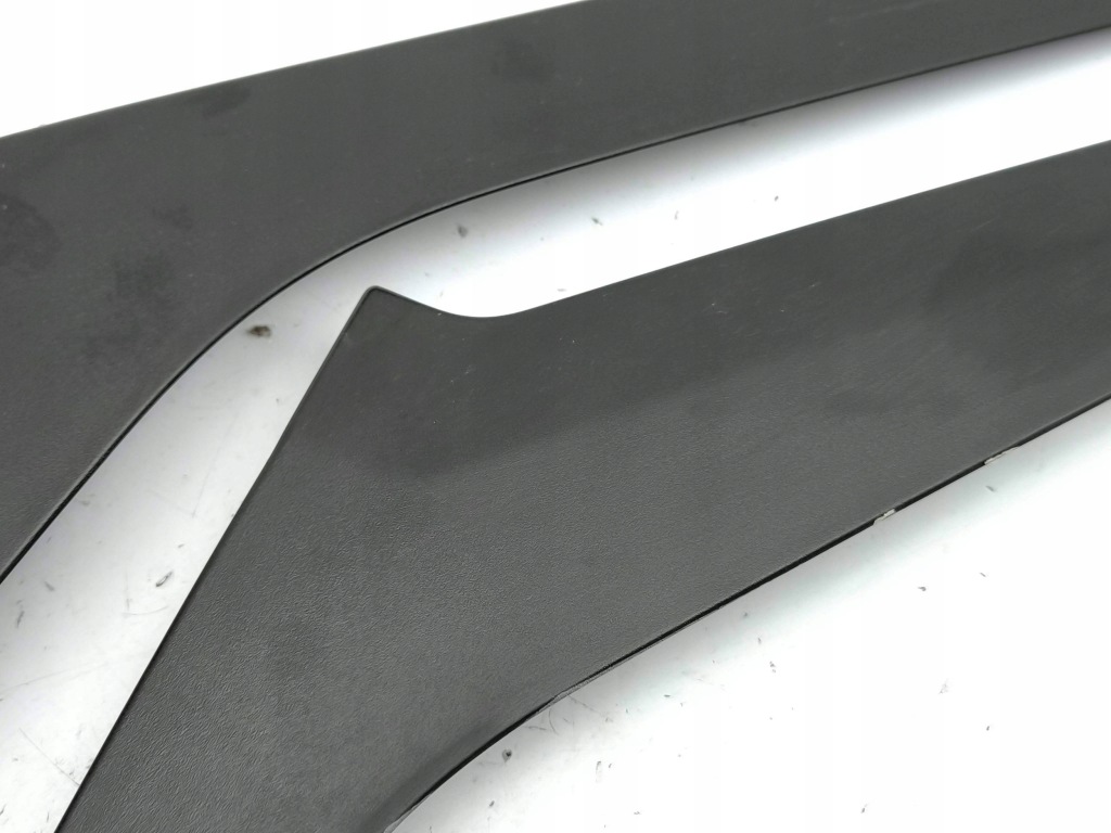 Jeep avenger 2024 молдинг стекло боковой Недорого