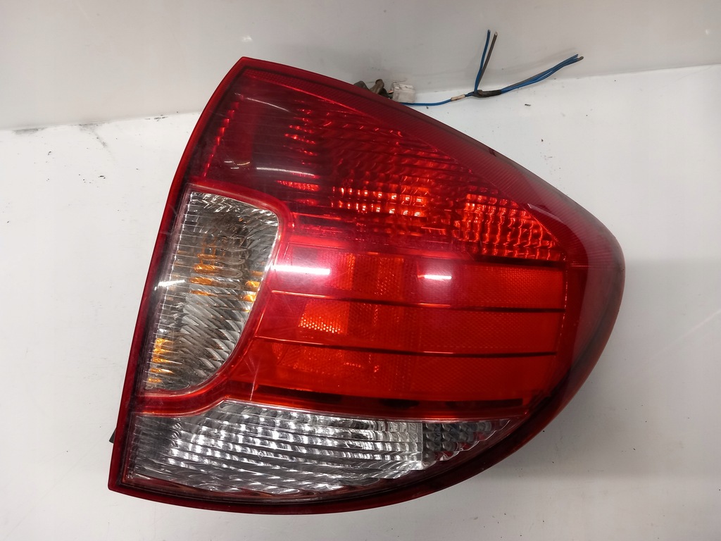фото №1, Лампа правая задняя kia rio
