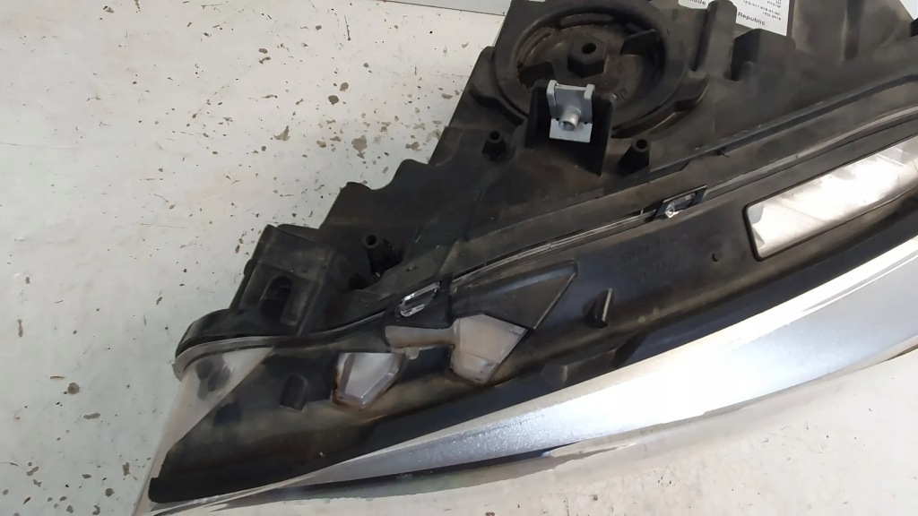 фото №8, Лампа перед левая 1eg011919 bmw 1 f20 f21 lift 15-