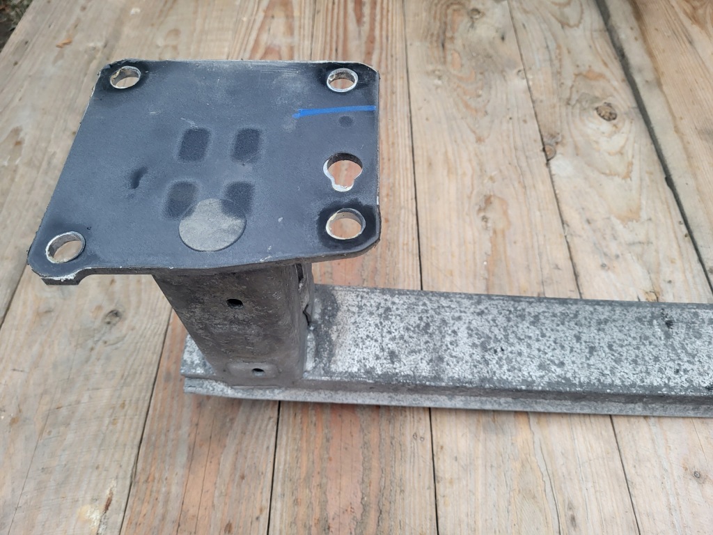 Купити Балка підсилювач бампера задній - peugeot 308 ii 2 sw