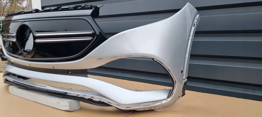 фото №8, Mercedes eqa x247 amg 2021- бампер перед оригінал a380