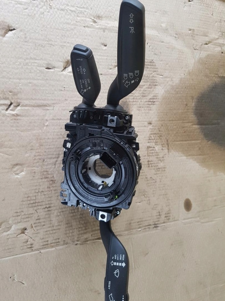 фото №1, Переключатель комбинированный audi a3 8v 8v0953521ej