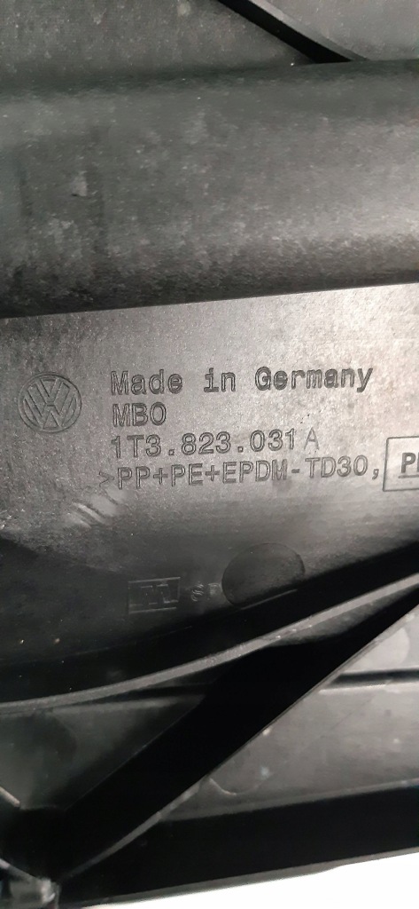 фото №8, Volkswagen id. buzz решітка радіатора капот кришка перед 1t3823031a